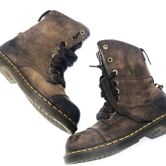dr martens leah st